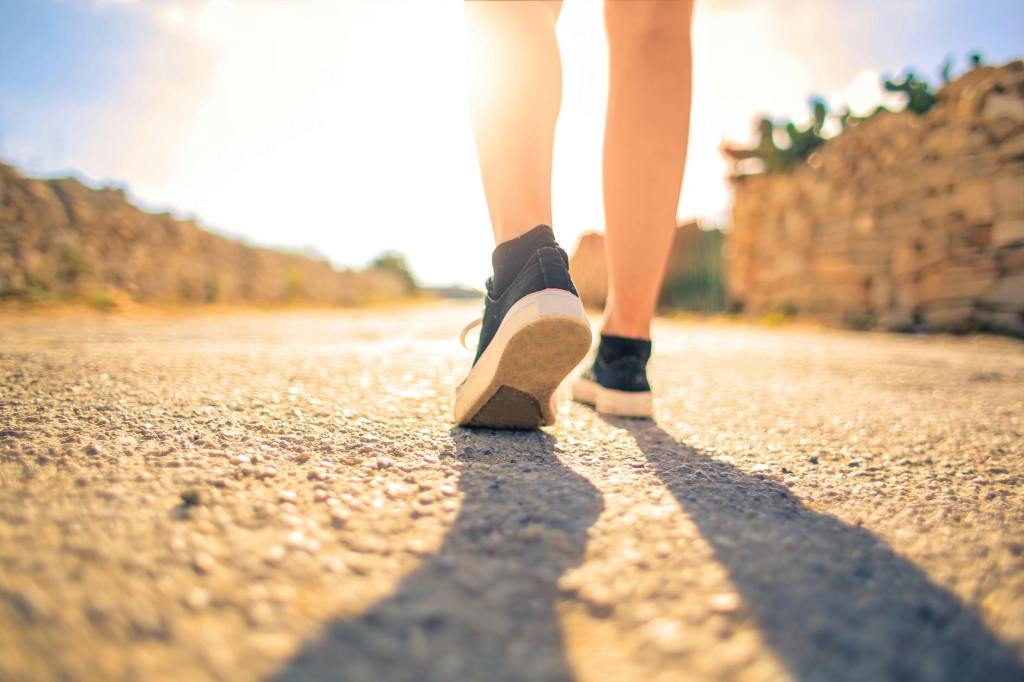 Does Walking for Long Periods Hurt Your&nbsp;Feet?