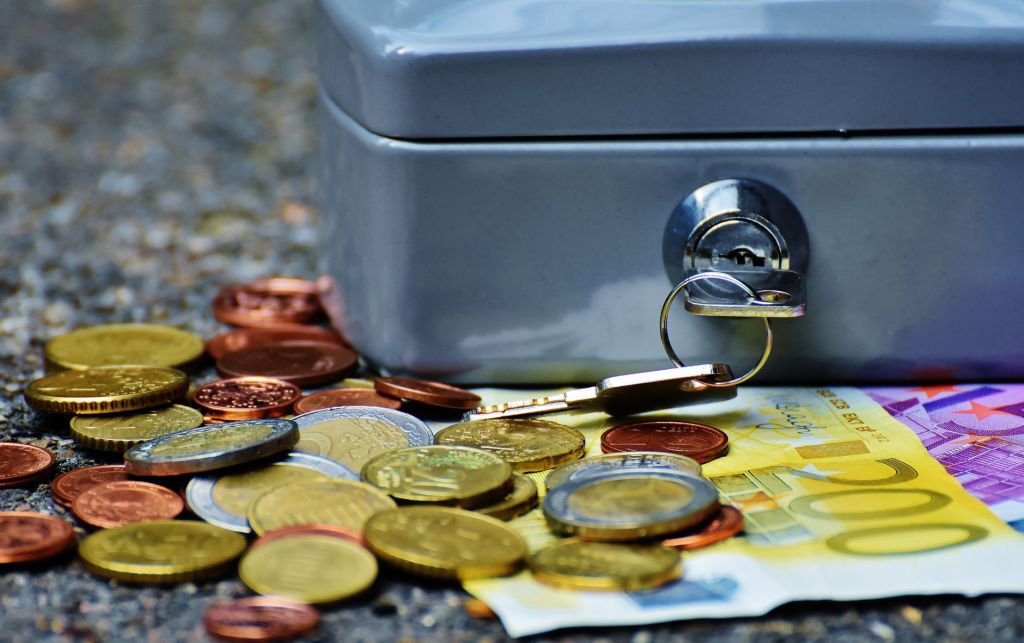Freeze Your Credit Reports!